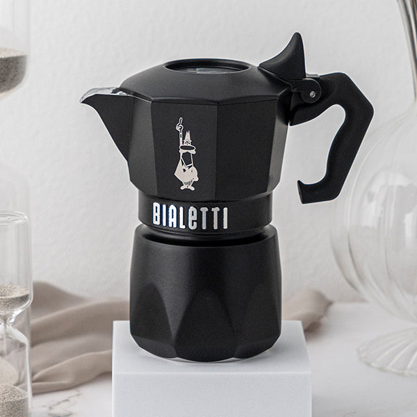 https://torocoffe.myshopify.com/cdn/shop/products/Bialetti-Brikka-Exclusive-Stovetop-Coffee-Maker_800x.jpg?v=1700673885